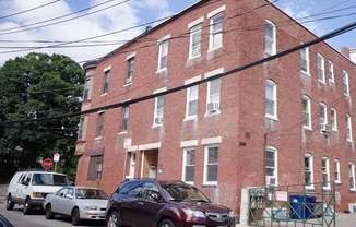 33 GAY HEAD ST