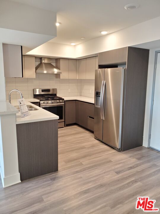 5030 Rosewood Ave Apt 206