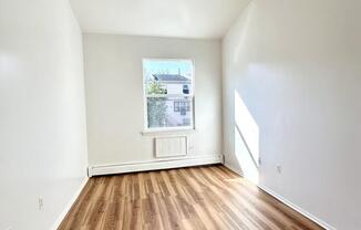 26 FORREST ST