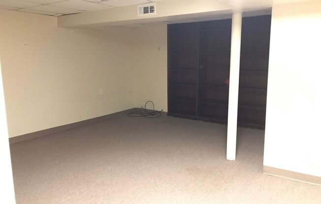 229 N Dithridge Street