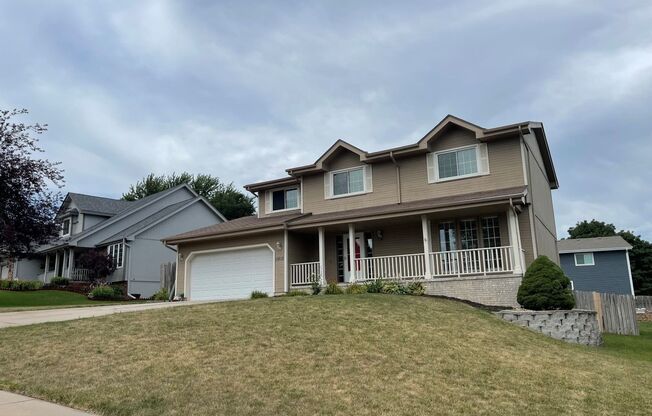 Home For Rent Bellevue!