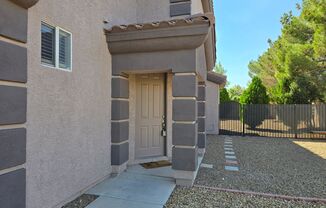 4 beds, 2.5 baths, $2,300