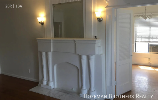 2 beds, 1 bath, $2,895