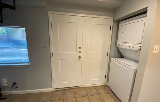 2830 San Gabriel Street