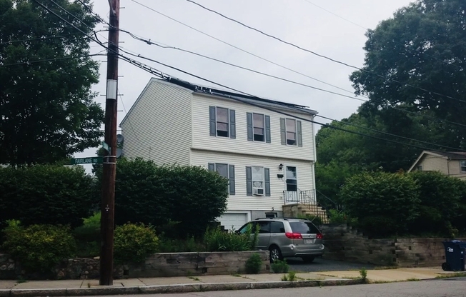 43 FAIRLANE RD