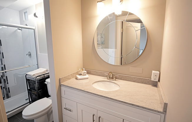 2 beds, 1 bath, 790 sqft, $1,450, Unit 408