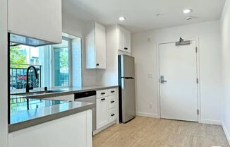 10560 Santa Monica Blvd Apt 205