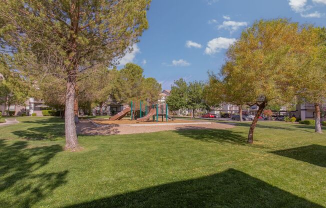 2nd floor unit in upsace SW gated community with pool/spa/exercise room and more