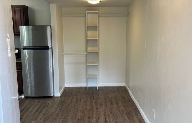 Studio, 1 bath, 400 sqft, $1,595, Unit 5122