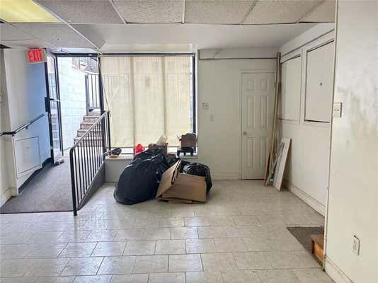 5212 4 AVE