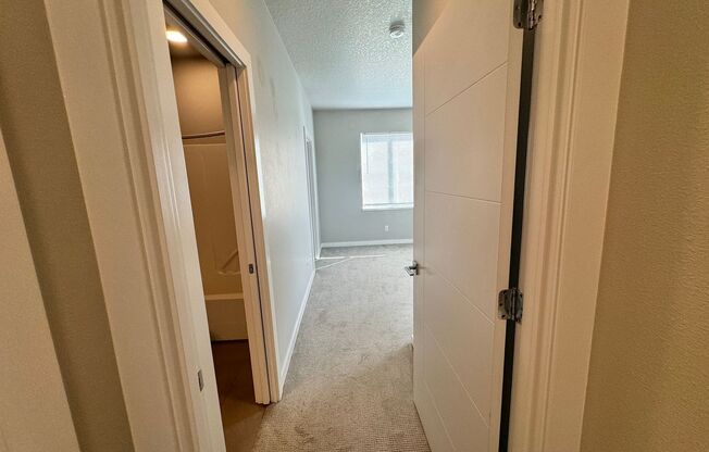 2 beds, 1 bath, $1,995, Unit # 201