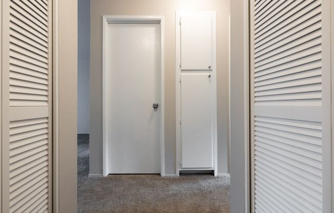 2 beds, 1 bath, 800 sqft, $1,350, Unit #110B