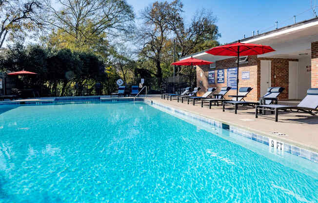 Swimming Pool with Sun Deck located at Venue at Carrolton in Carrolton, GA 30117