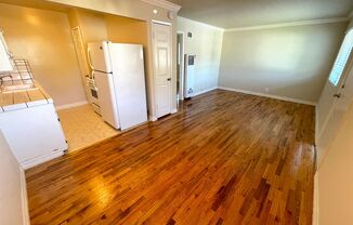 1 bed, 1 bath, 650 sqft, $2,125, Unit G