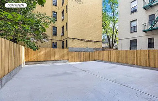 2 beds, 1 bath, $2,571, Unit 4B