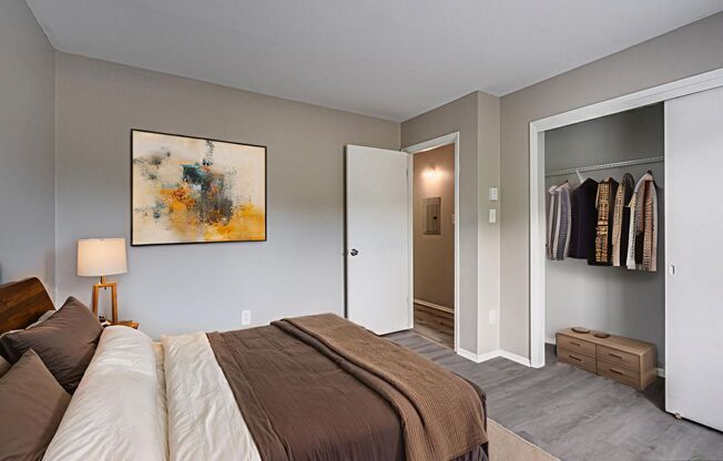 2 beds, 1.5 baths, 950 sqft, $1,399, Unit 6371 - 73