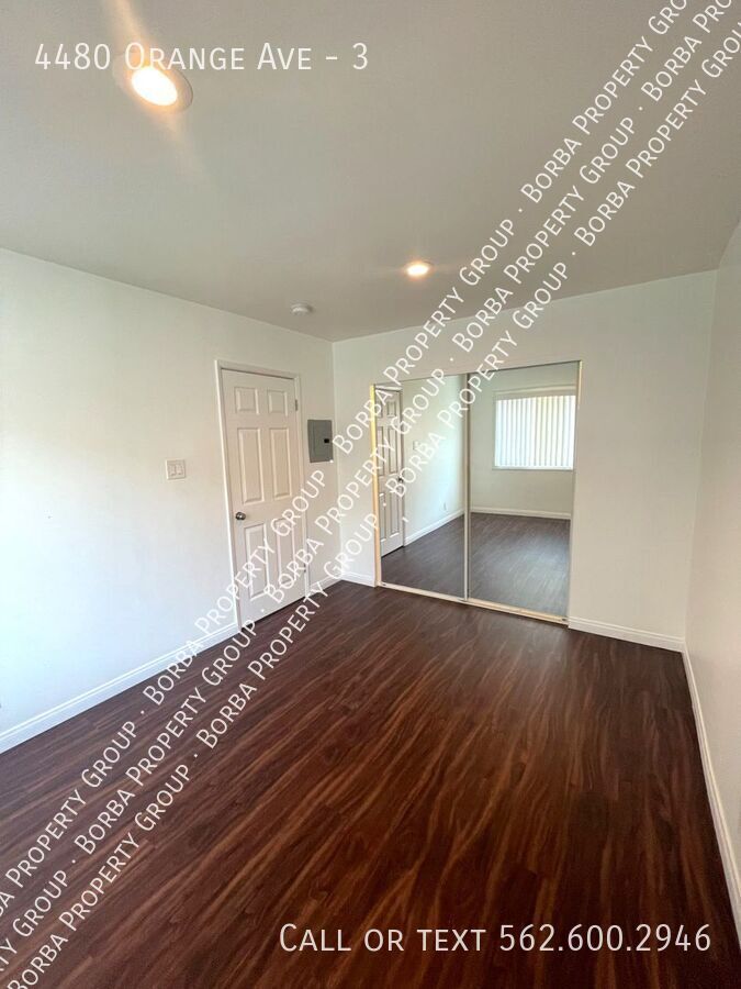 4480 Orange Ave