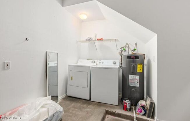 2 beds, 2 baths, $2,195, Unit UNIT 2244