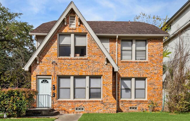 1536 Michigan