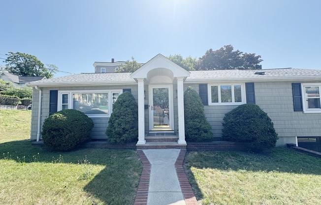 15 BLACKINTON ST