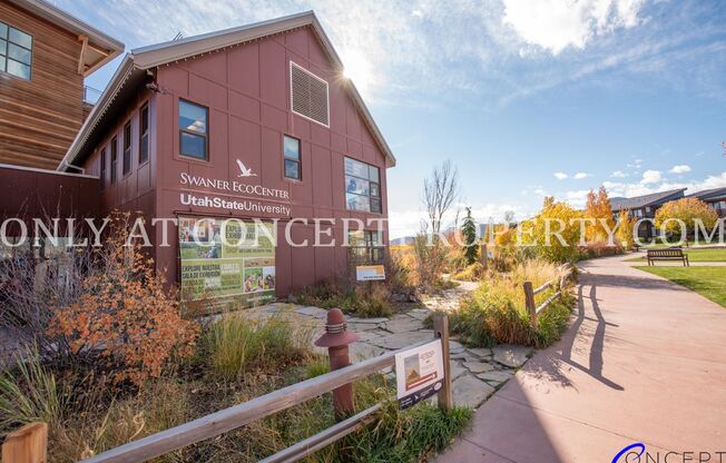 3 beds, 2 baths, 1,150 sqft, $2,799, Unit 220