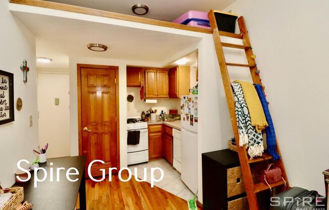 Studio, 1 bath, $2,350, Unit 3C