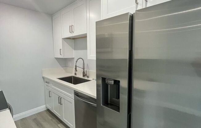 2 beds, 1 bath, 796 sqft, $2,350, Unit C-72