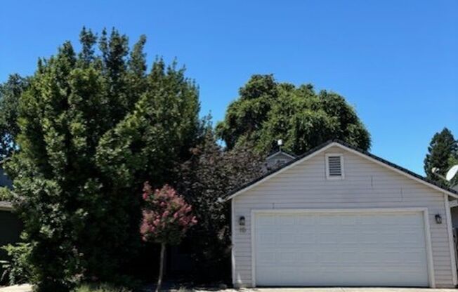 3 Bedroom Home for Rent in Chico CA | Private Backyard, Attached Garage & Pet Friendly