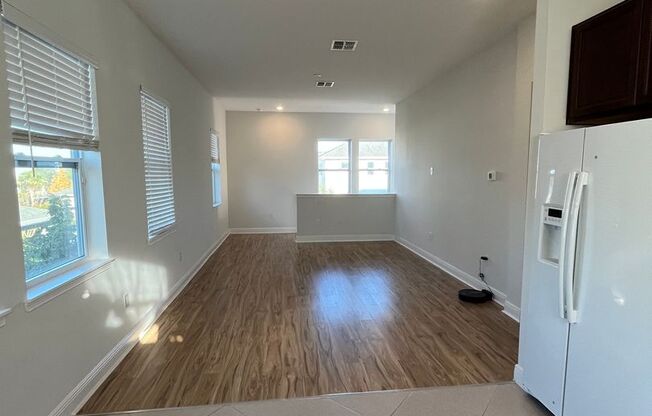 1 bed, 1 bath, $1,800