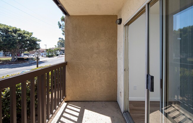 2 beds, 2 baths, 900 sqft, $3,295, Unit 14