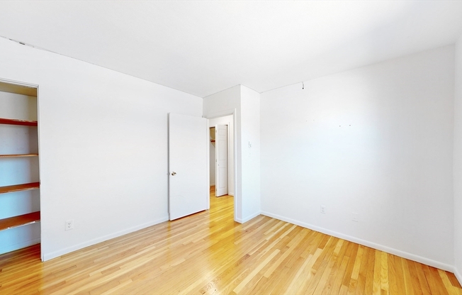 2 beds, 1 bath, 800 sqft, $2,495, Unit 41