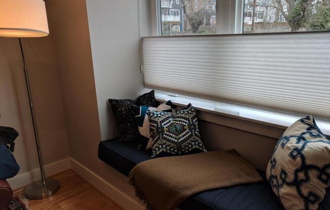 Contemporary Brookland 2 bed/2.5 bath condo with parking