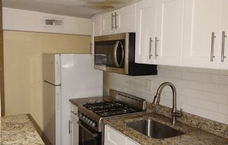 1214 Waverly Walkway