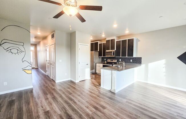 Newly Built Townhome 3bd 2.5ba