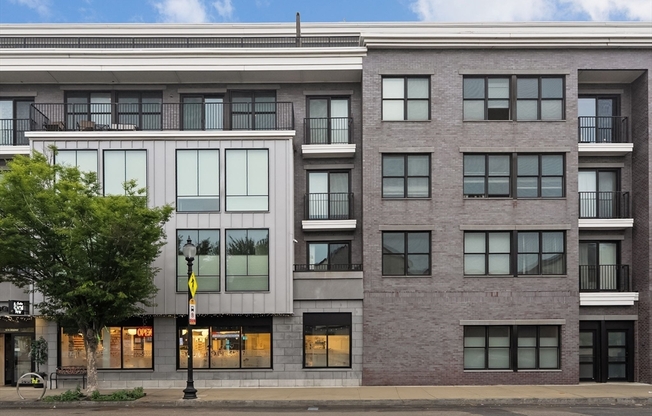 150 W. Broadway PH