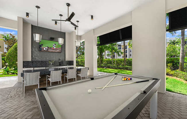 The District Boynton - Boynton Beach, FL - outdoor lounge