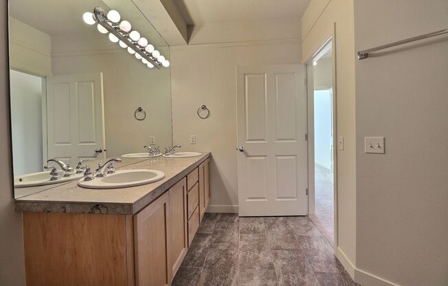 2 beds, 2 baths, $3,695, Unit Unit 405