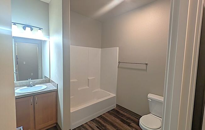 1 bed, 1 bath, 664 sqft, $1,395, Unit 218-A-A1002