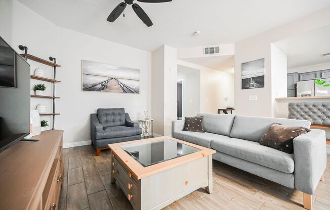 2 beds, 2 baths, $1,700