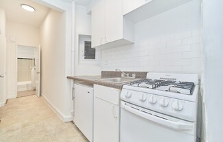Studio, 1 bath, $2,950, Unit 2C