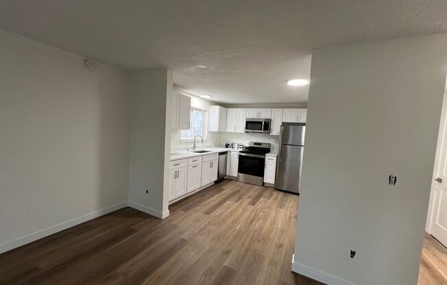 1 bed, 1 bath, 690 sqft, $1,750, Unit 207