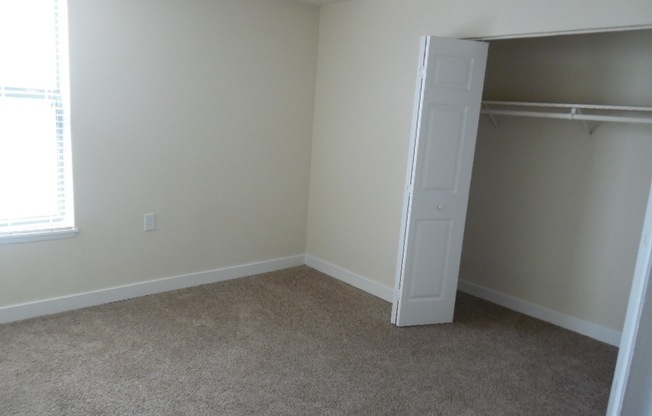 2 beds, 1 bath, 760 sqft, $1,800, Unit 1-0610