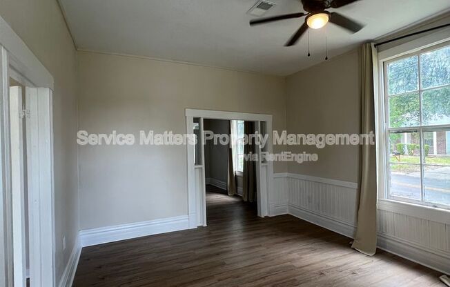 1319 W JACKSON ST
