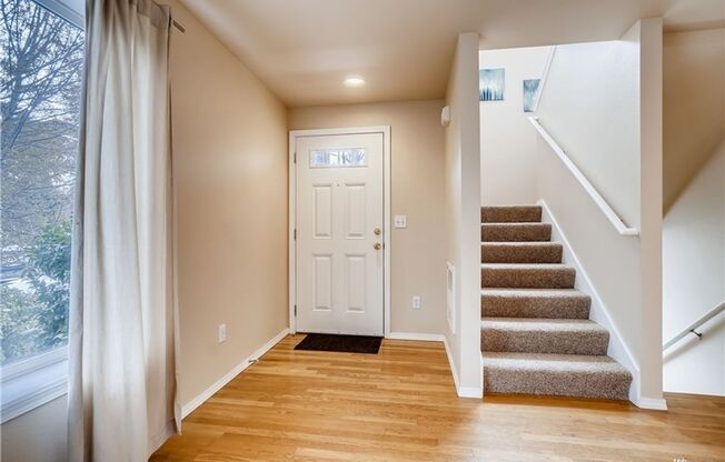 4Bd/3.25Ba Seattle Townhouse