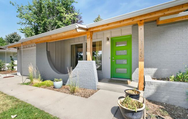 Adorable 3 bedroom 3 bathroom near PVH