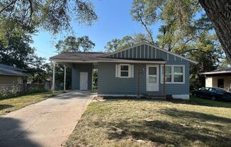 Fully Remodeled 3Bedroom House!