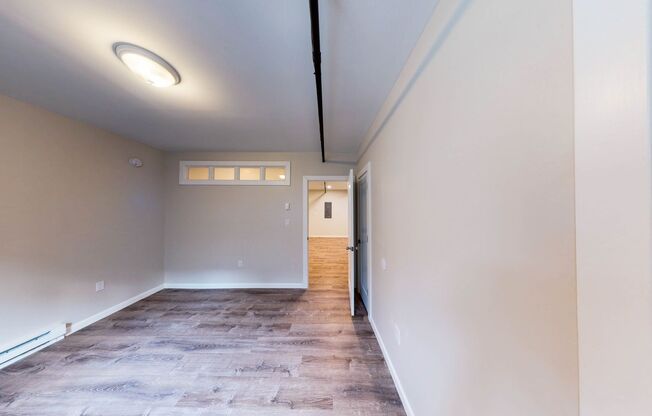 2 beds, 1 bath, 759 sqft, $1,950, Unit 105