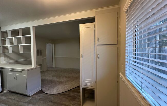 Live Where Midtown Happens – Fort Sutter Manor @ 2508 L Street!