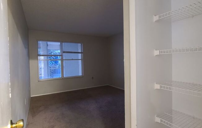 2 beds, 2 baths, $1,595