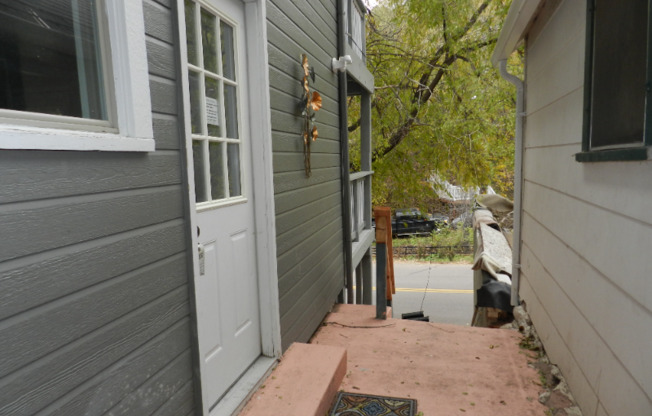 358 Ruxton Ave